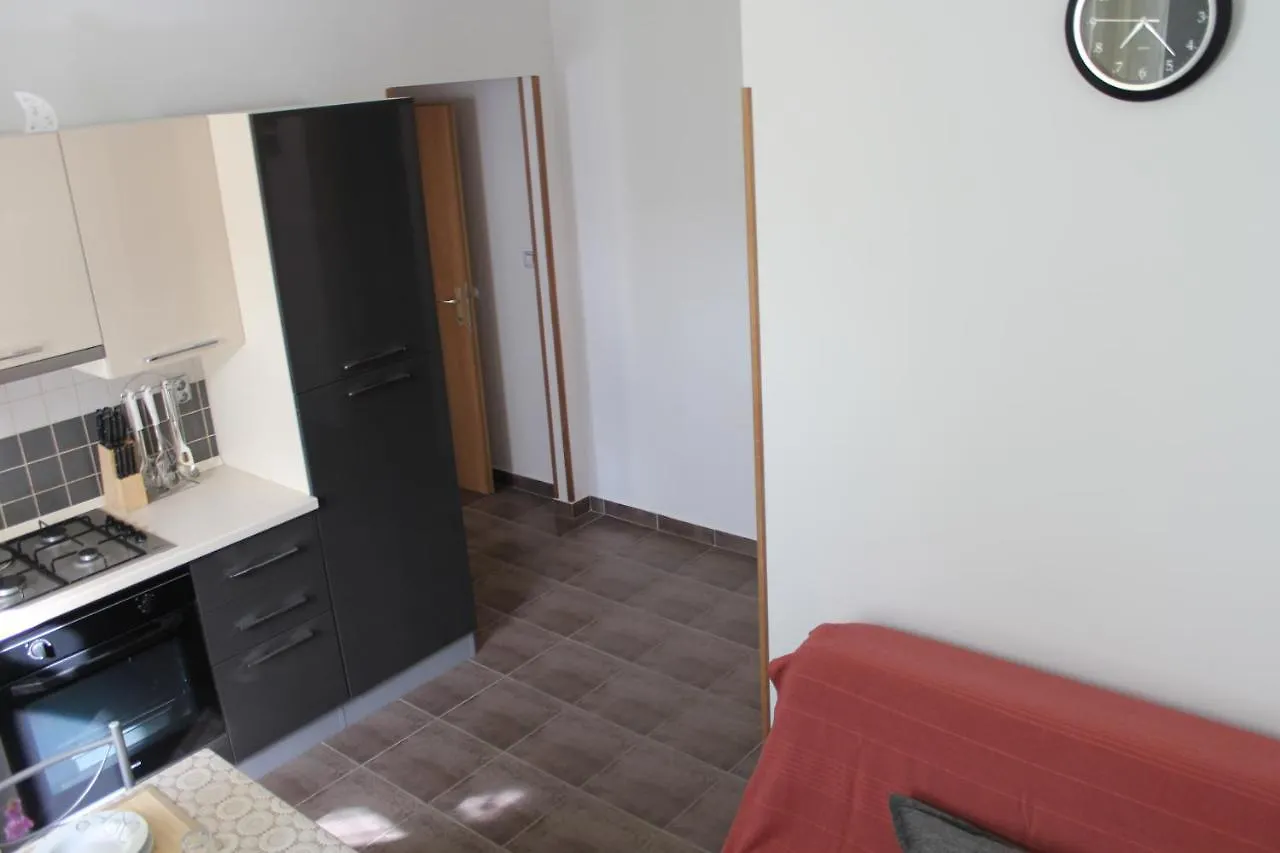 Ferienwohnung Apartman Lucin Preko 0*,